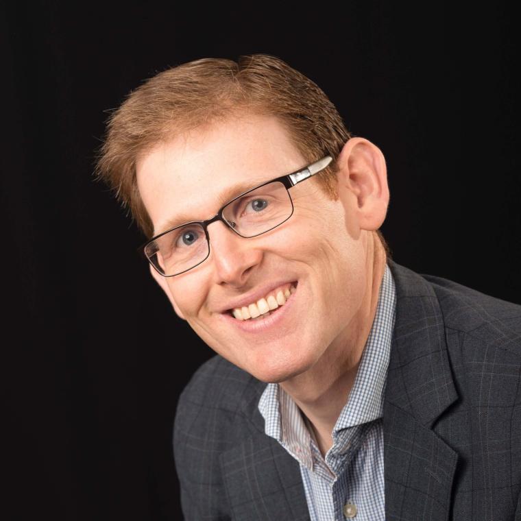 Kevin de Liban headshot